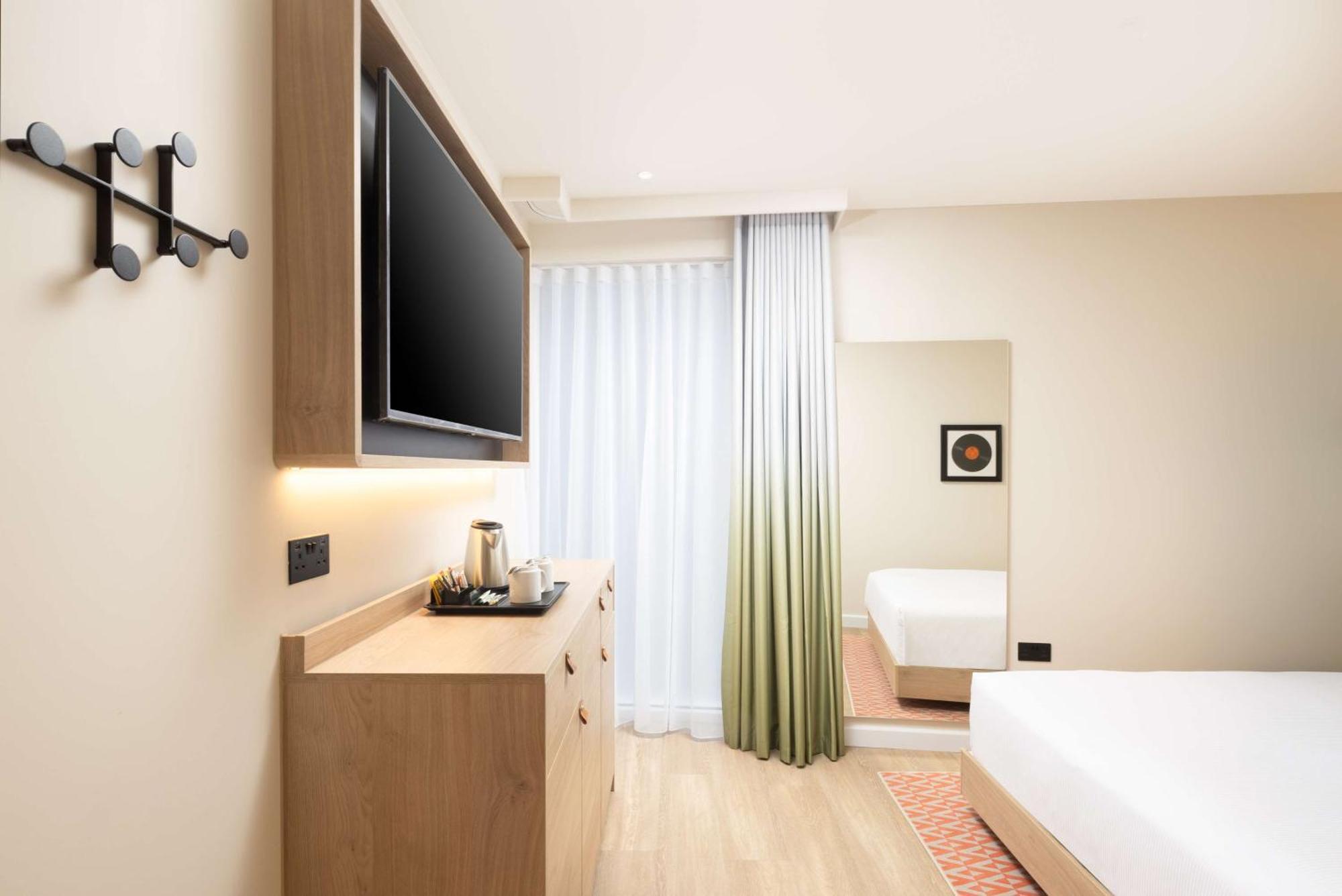 فندق Hampton By Hilton London Old Street المظهر الخارجي الصورة